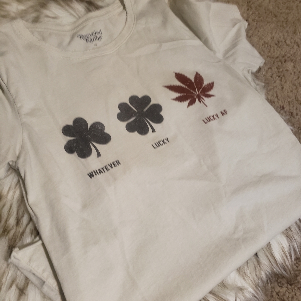 Lucky af tee
